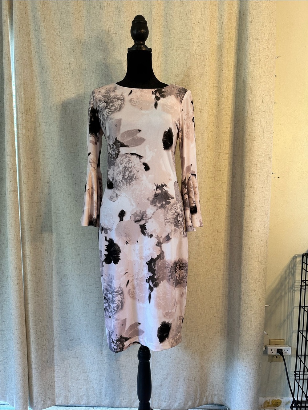Calvin Klein Blush and Black Floral Long-Sleeve Sheath Dress